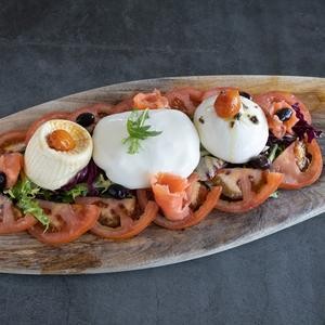 MEGLIO UN TRIS DI BURRATA