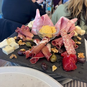 TAGLIERI DI SALUMI MEDIO